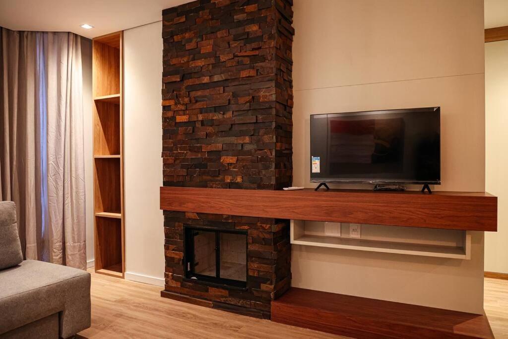 Nova 101 - Serra Class Apartment *